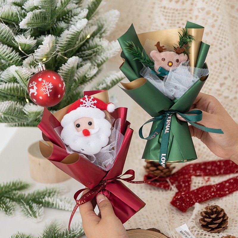 Christmas Gift Small Flower Bouquet Pine Cone Artificial Dried Flower Bouquet Creative Gift Christmas Bouquet