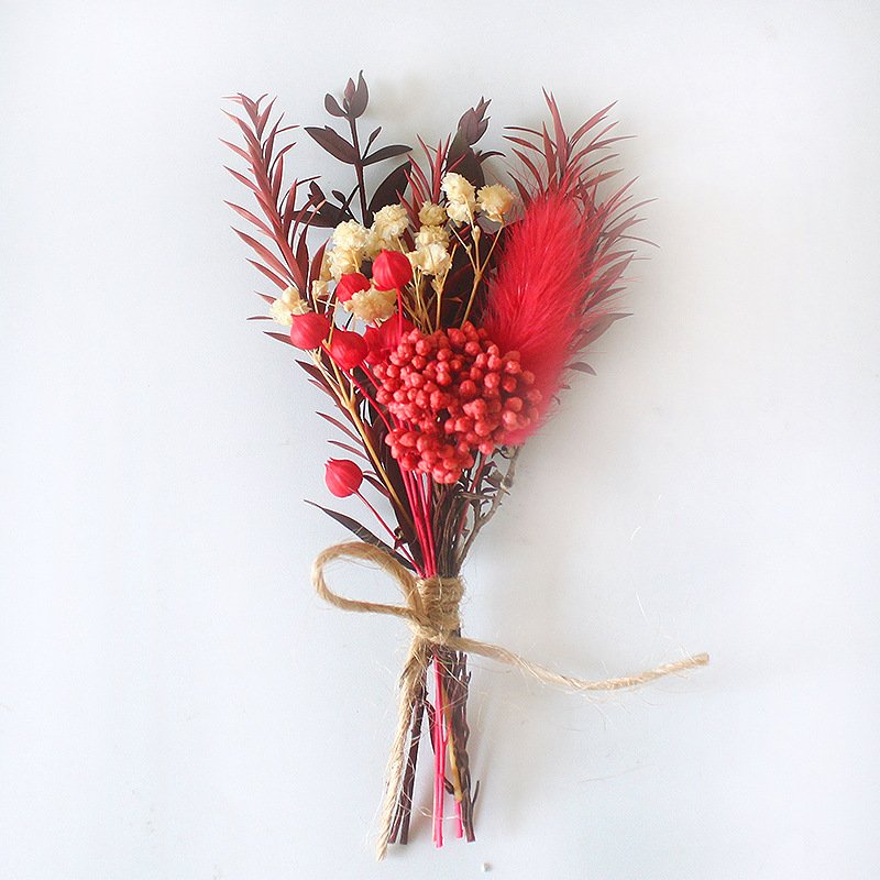 Wholesale Small Cute Bouquet Popular Customized Dry Flower Mini Dried Preserved Flowers Bouquet For Wedding Decoration Gift