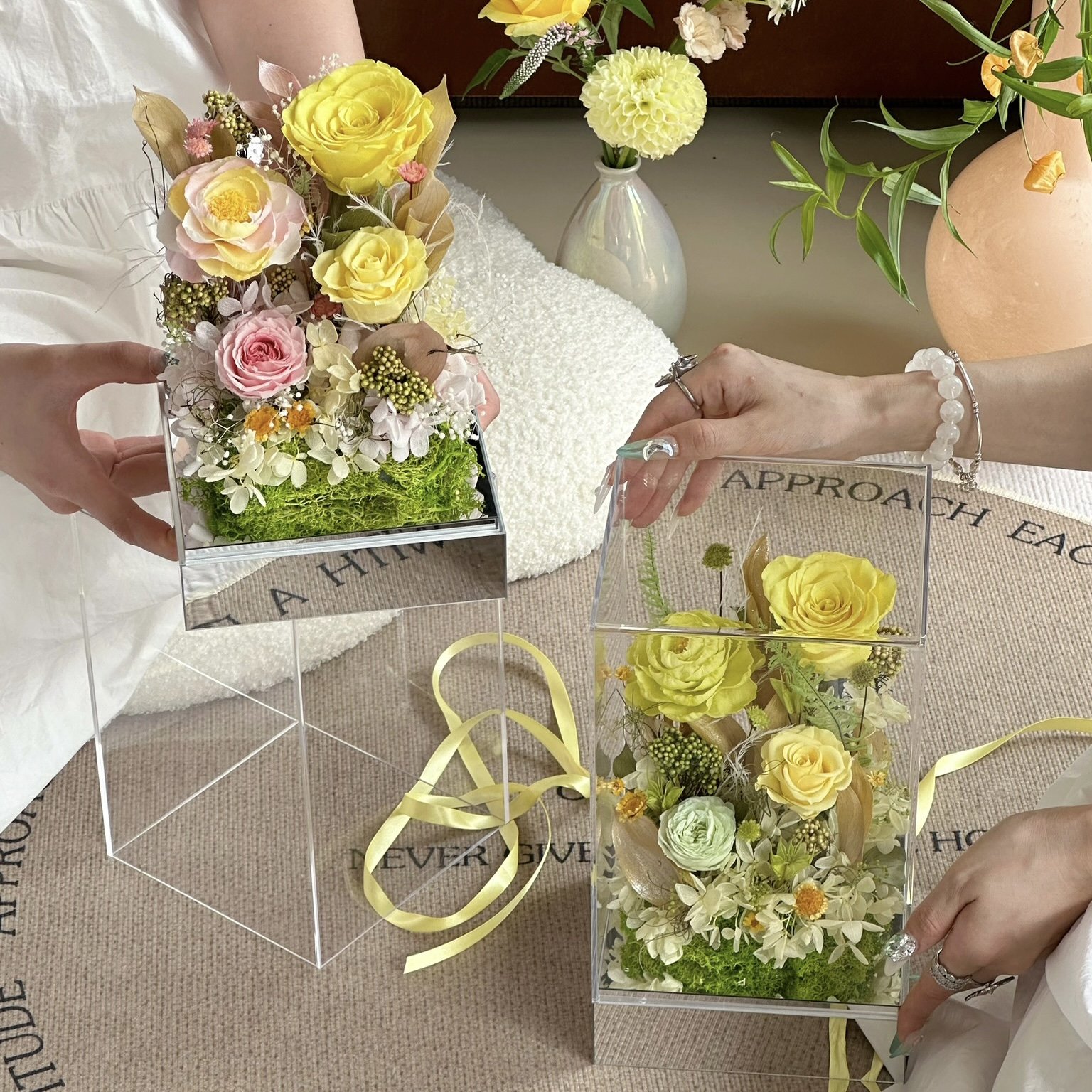Valentines day Gift Box Romantic Design Real Natural Immortal Forever Eternal Dried preserving fresh flowers in acrylic box
