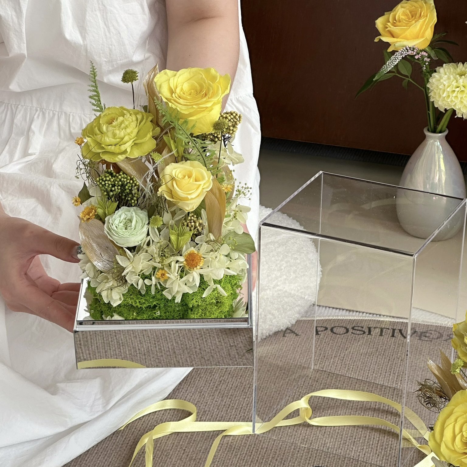 Valentines day Gift Box Romantic Design Real Natural Immortal Forever Eternal Dried preserving fresh flowers in acrylic box