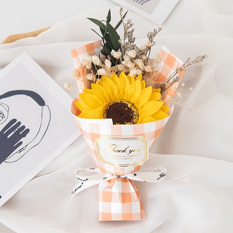 Mini Artificial Soap Sunflower Bouquet Dried Flower Plant Baby Breath Flower Bouquet Rose valentine Mother Day Gift