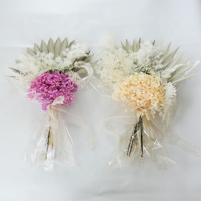 Wholesale bride flower bouquet natural preserved rose dry flower handmade bouquet wedding home decoration