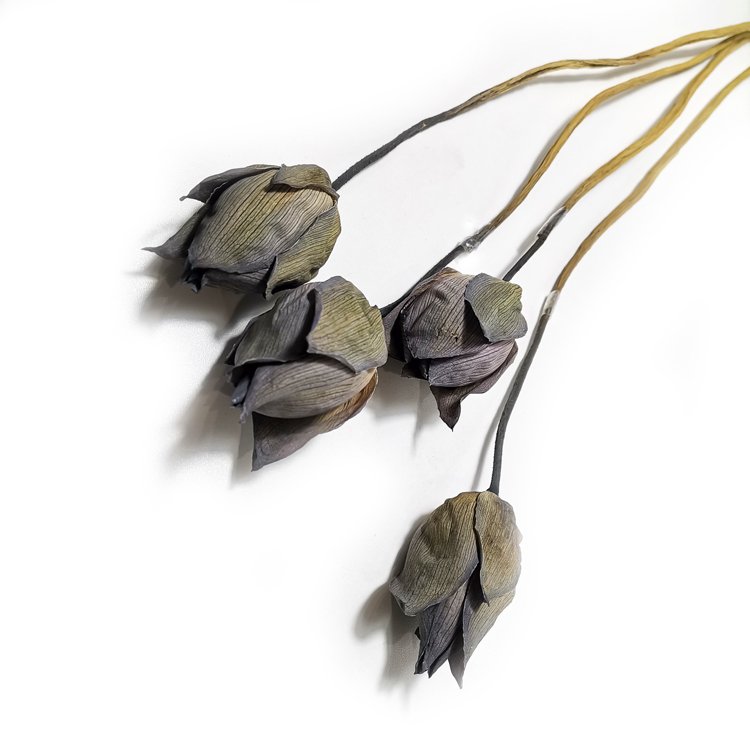 SumFlora China factory outlet wholesale natural long lasting dry flowers dried lotus for decoration