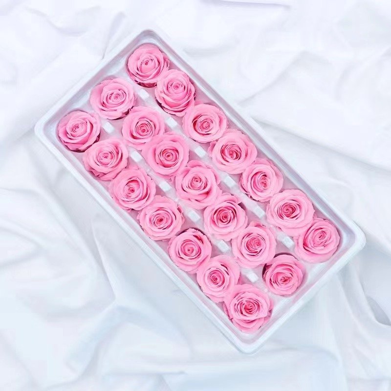 P-1 21 Preserved Roses in a box Wedding decor Floral arrangements Wedding dried flower Home Decor Baby Shower flowers 2~3cm