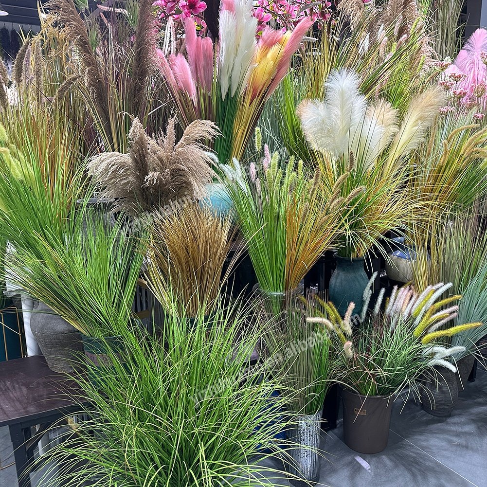 Hot sell Artificial Greenery Dried Pampas Grass reed haystack Dog Tail Artificial flowers artificial Grass