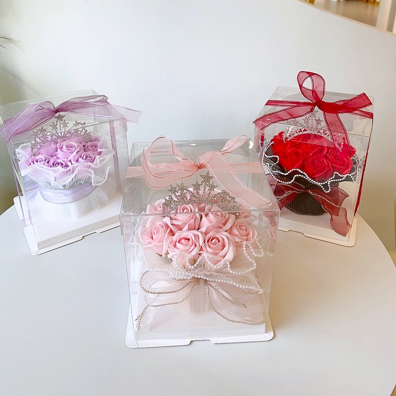 Wholesale Dried Preserved Flower Artificial Flower Crown Decoration Yarn Bouquet Square Plastic Box Preserved Flower Bouquet