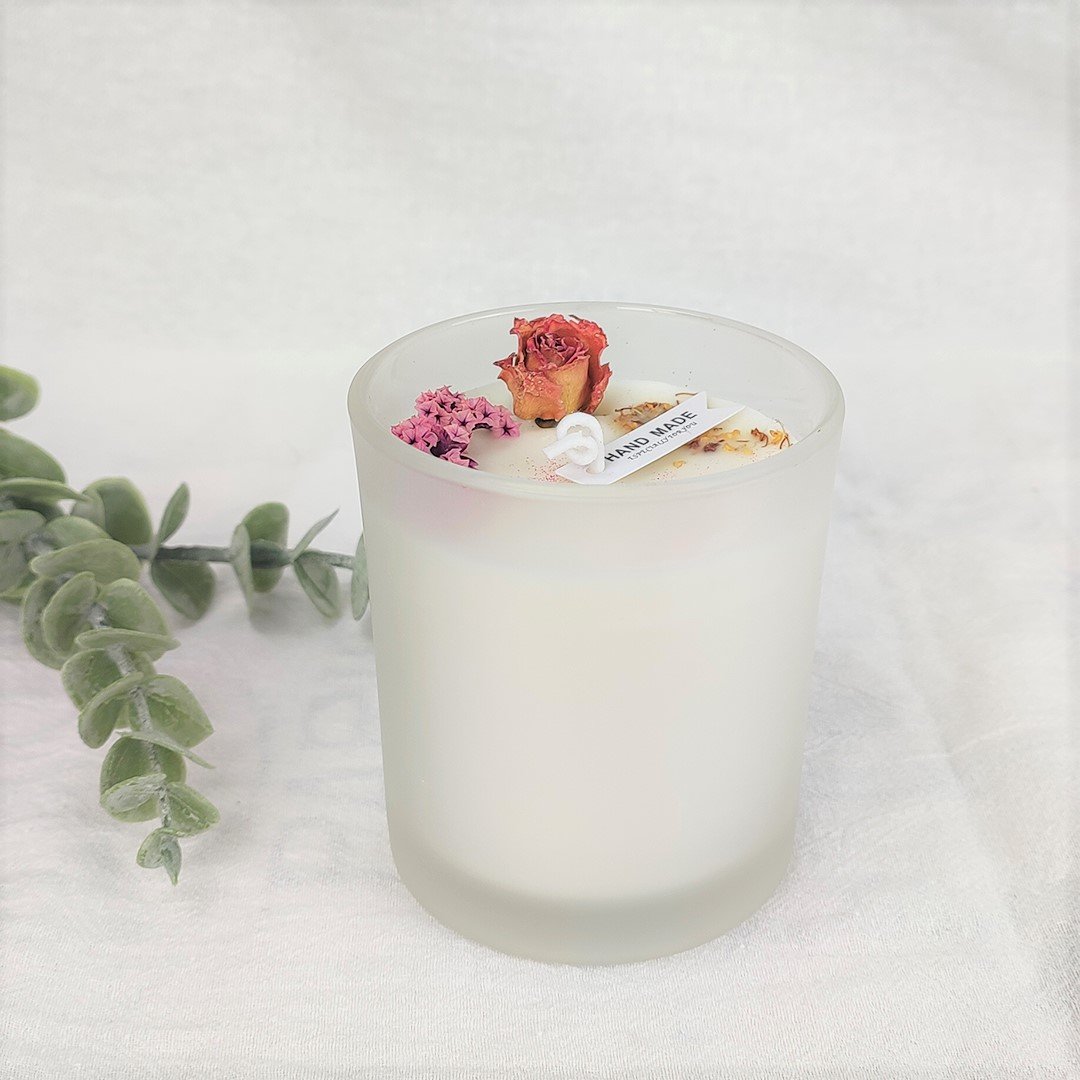 Wholesale luxury dried flowers rose frosted glass scented candles for wedding gifts
