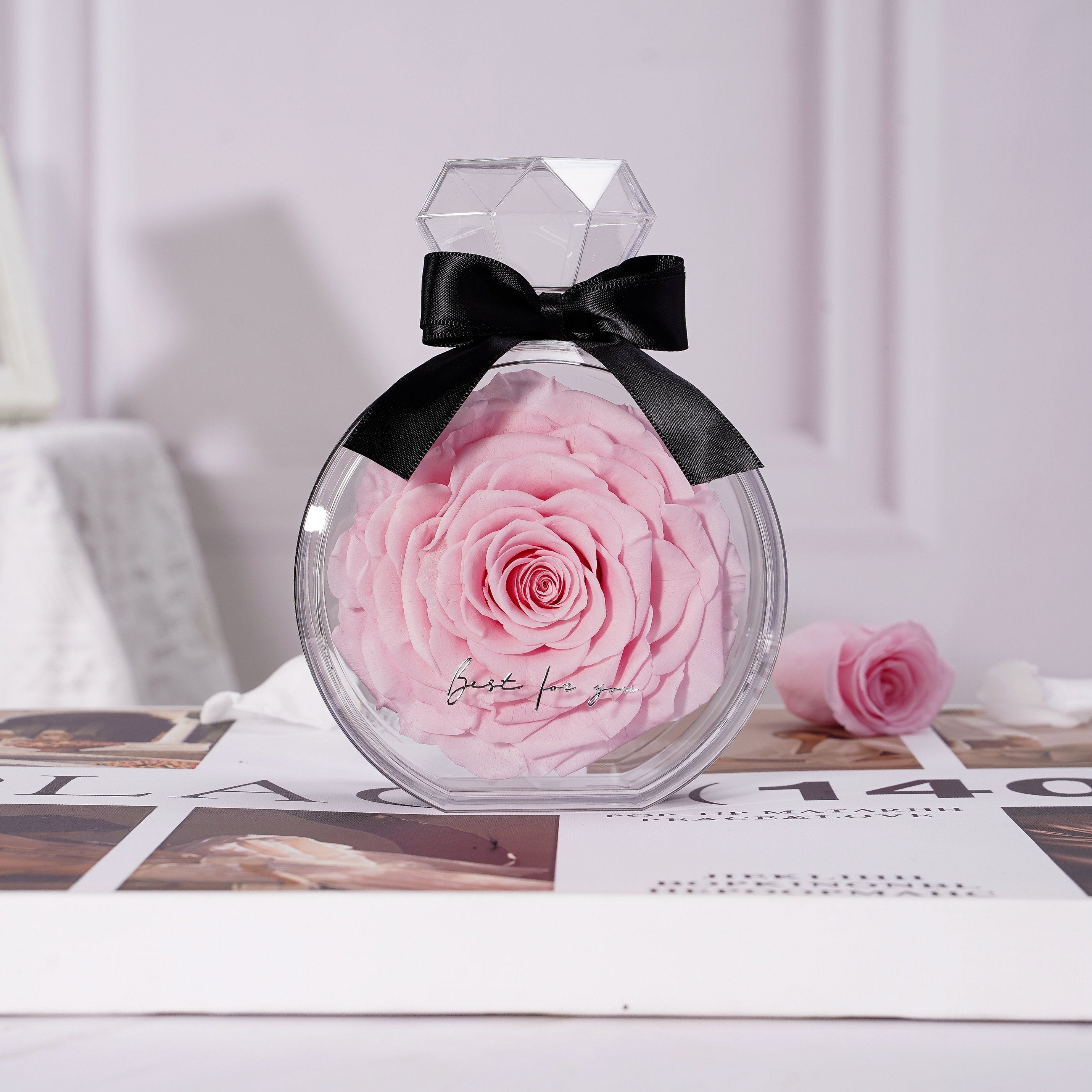Valentine Day Gift Box Handmade Elegant Present Real Fresh Eternity immortal Rose Preserved Flower in a Acrylic Box/Glass Dome