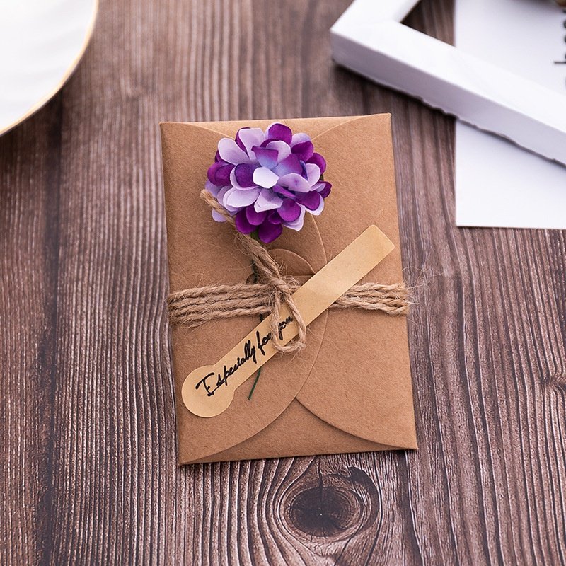 Customized Vintage DIY Kraft Paper Dried Flower Souvenir Birthday Valentine Blessing Greeting Card
