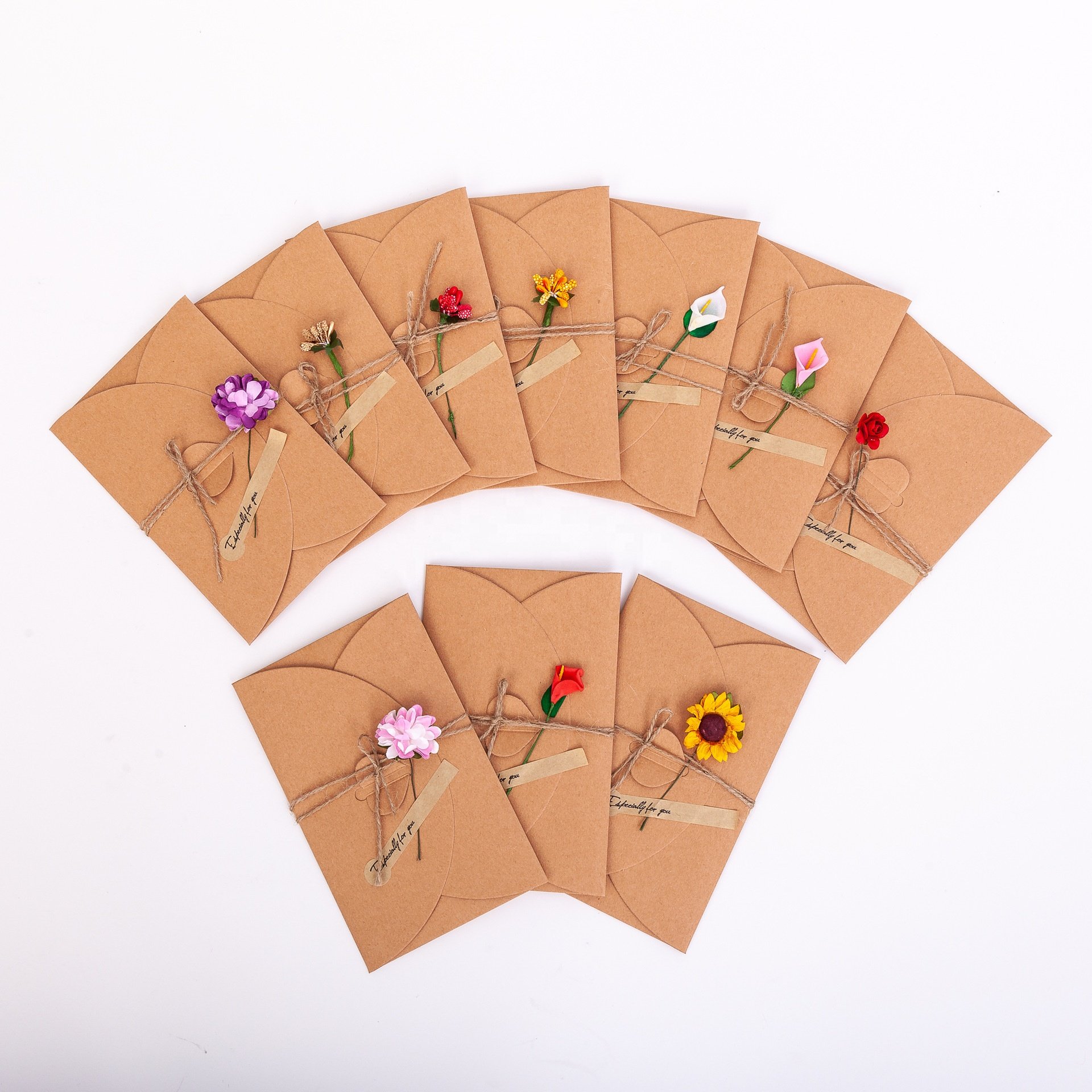 Customized Vintage DIY Kraft Paper Dried Flower Souvenir Birthday Valentine Blessing Greeting Card