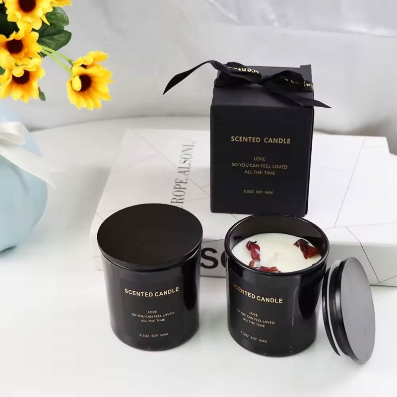 Popular Wholesale Custom 5.5oz Scented Candle Private Label With Dried Flowers Gift For Home Decor Organic Natural Fragrance Oil