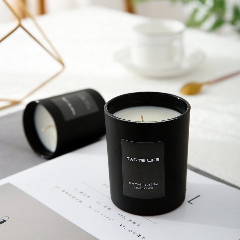 Wholesale Custom Matte Black Glass Scented Candle Private Label With Dried Flowers Scents For Gift Home Decor