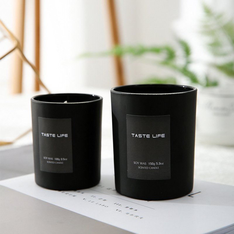 Wholesale Custom Matte Black Glass Scented Candle Private Label With Dried Flowers Scents For Gift Home Decor