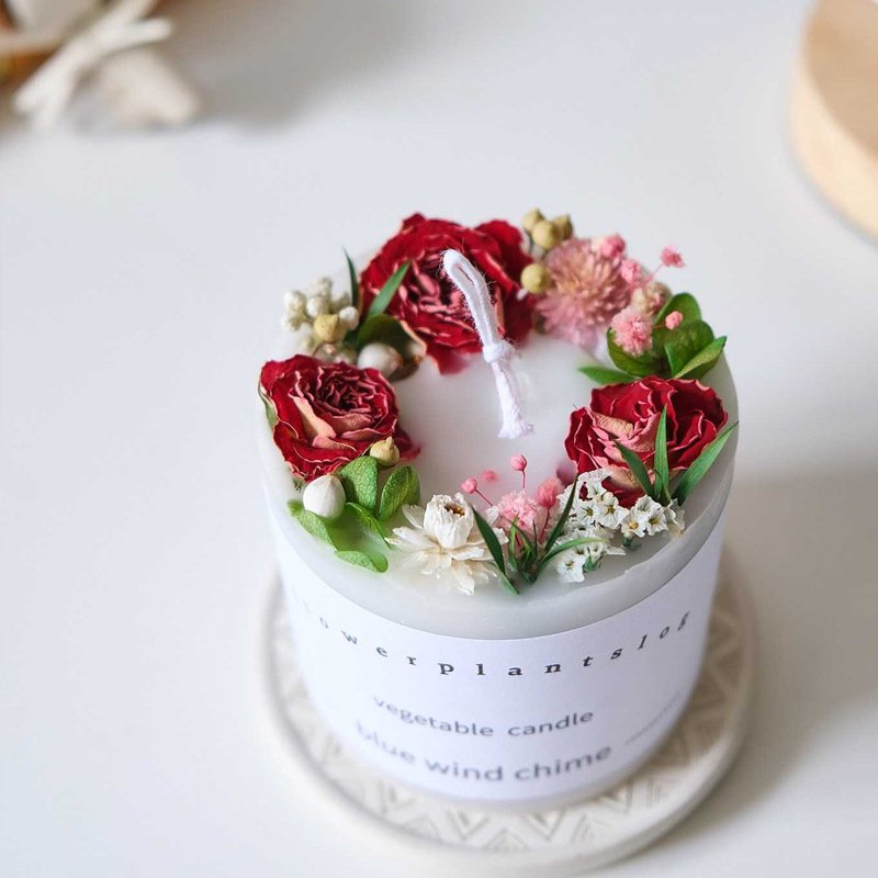 Factory Wholesale Luxury Scented Candle With Dried Flowers Candle Environmental Wax Essential Oil Fragrance