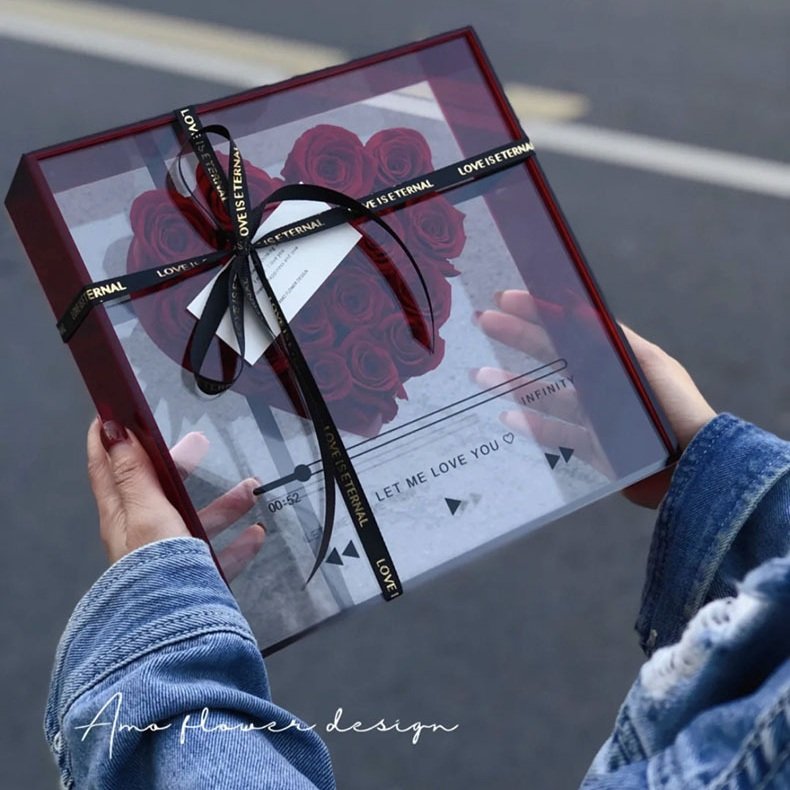 2024 New Fashion Gifts Preserved Rose in acrylic box for girlfriend gift with eternal flower rose