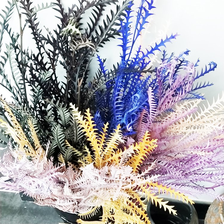 SumFlora 2024 wholesale real natural multi-colored dried flowers home decor serrated leaf