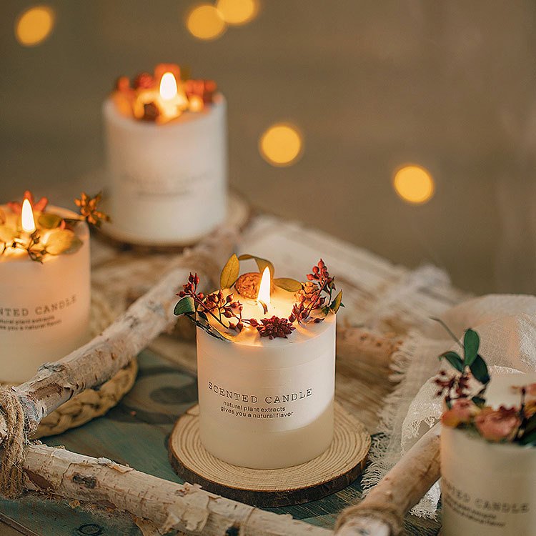 Luxury Custom Dried Flower Soy Wax Glass Jar Gift Candles With Glass Lid Soy Wax Candles Aroma Gift Box Scented Candles