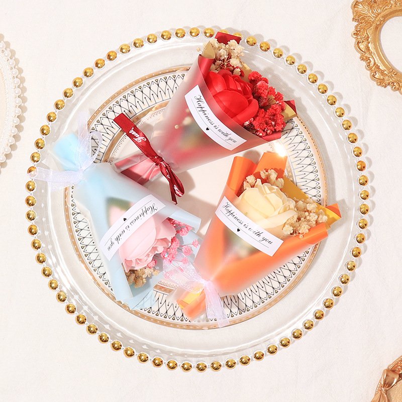 decoration Valentine's Day gift colorful Preserved babys breath red rose bouquet Dried portable dry flowers Favors Bouquet