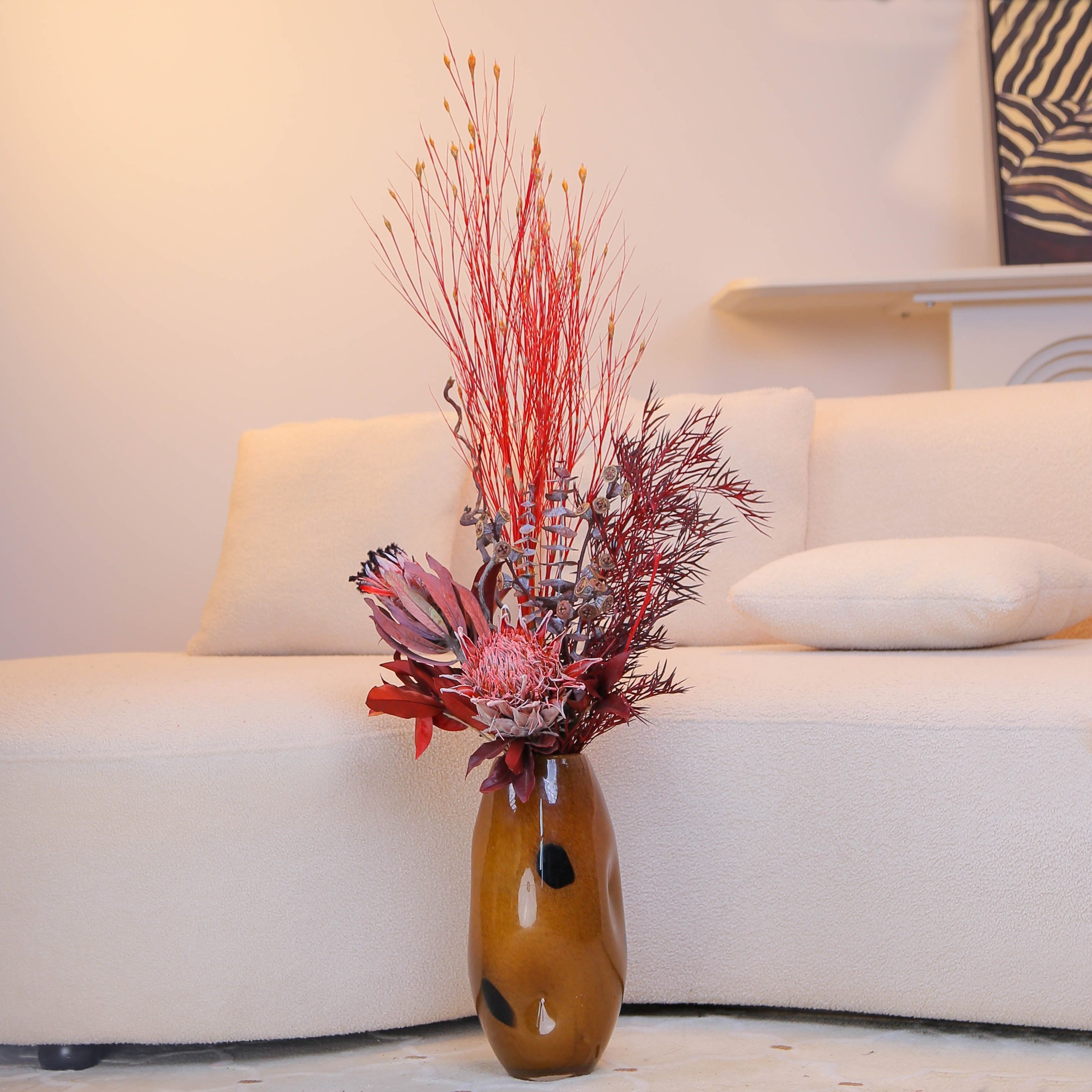Factory wholesale Immortal Infinity Eternal Forever roses Stabilized dried flower bouquet In Vase home weeding decor