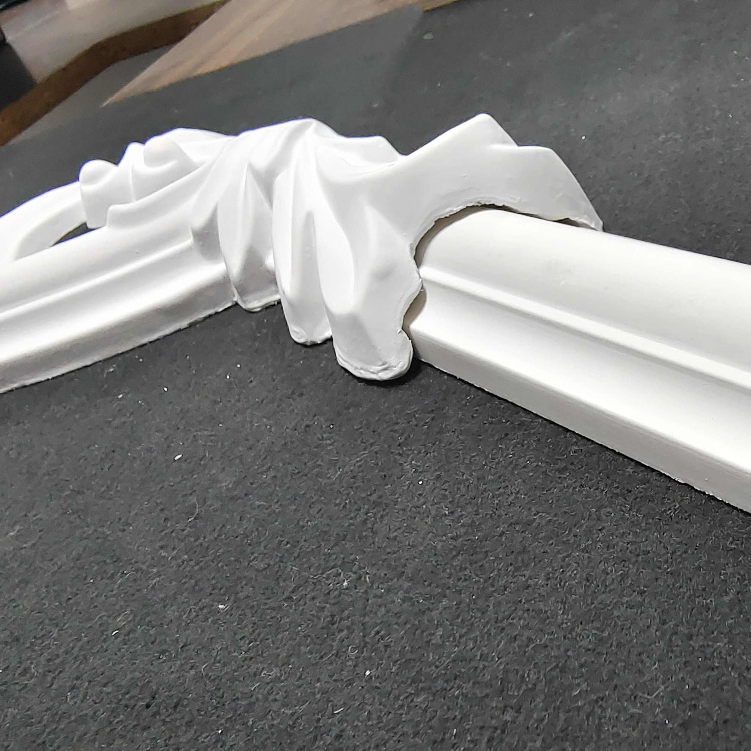 decorative frame corners crown moulding polyurethane ceiling decoration 9722E
