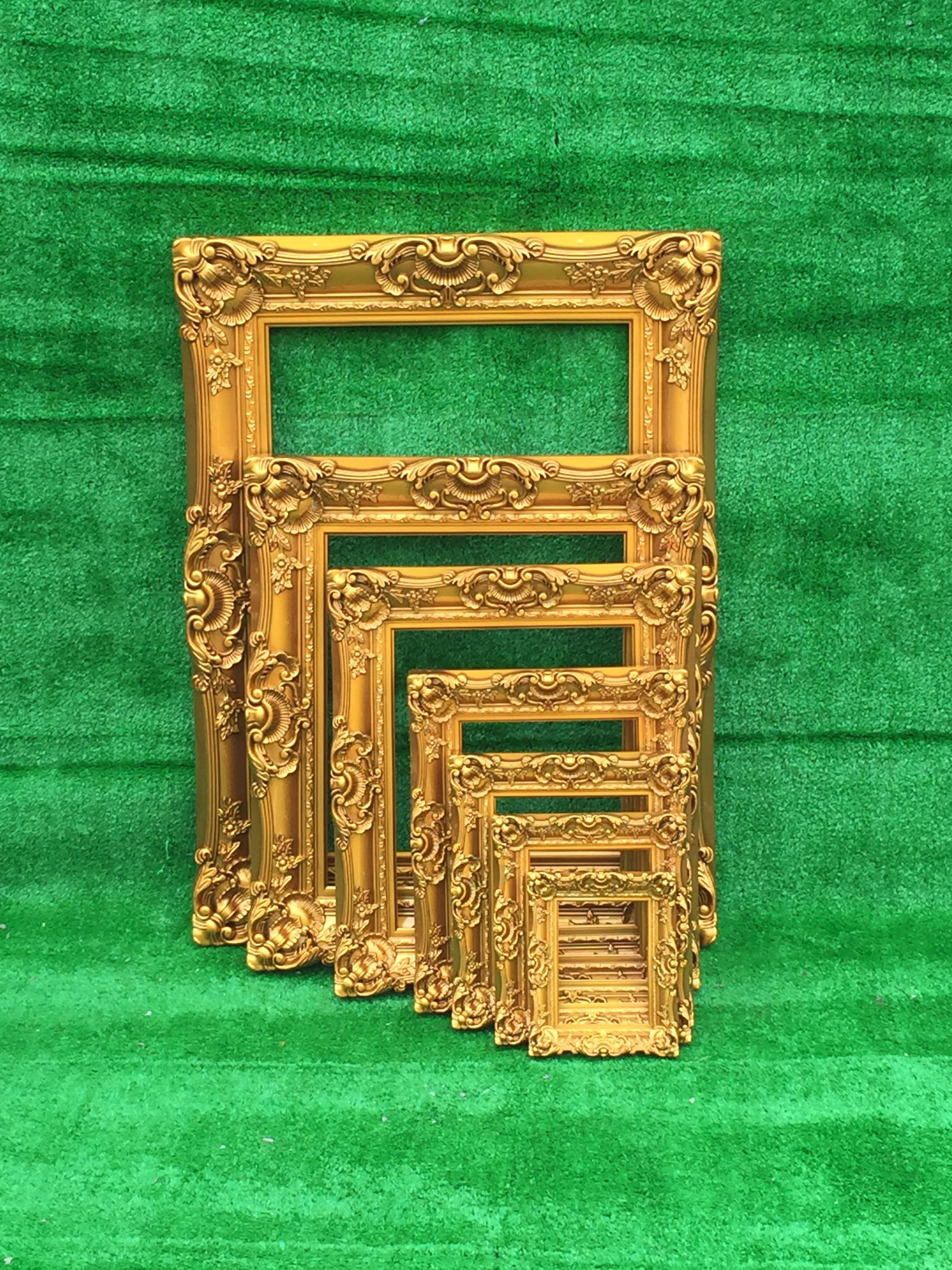 Factory Wholesale Vintage Photo Mirror Wooden Moulding ABS Resin Frame Wall Mounting