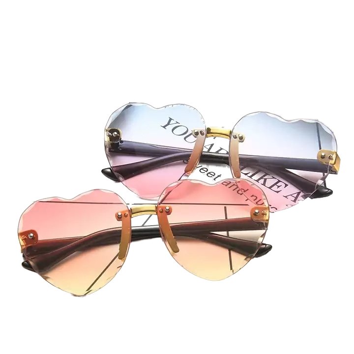 Cute Kids Eyeglasses Cartoon Baby love shape kids pink Lens colored glasses for boys and girls heart frame sunglasses