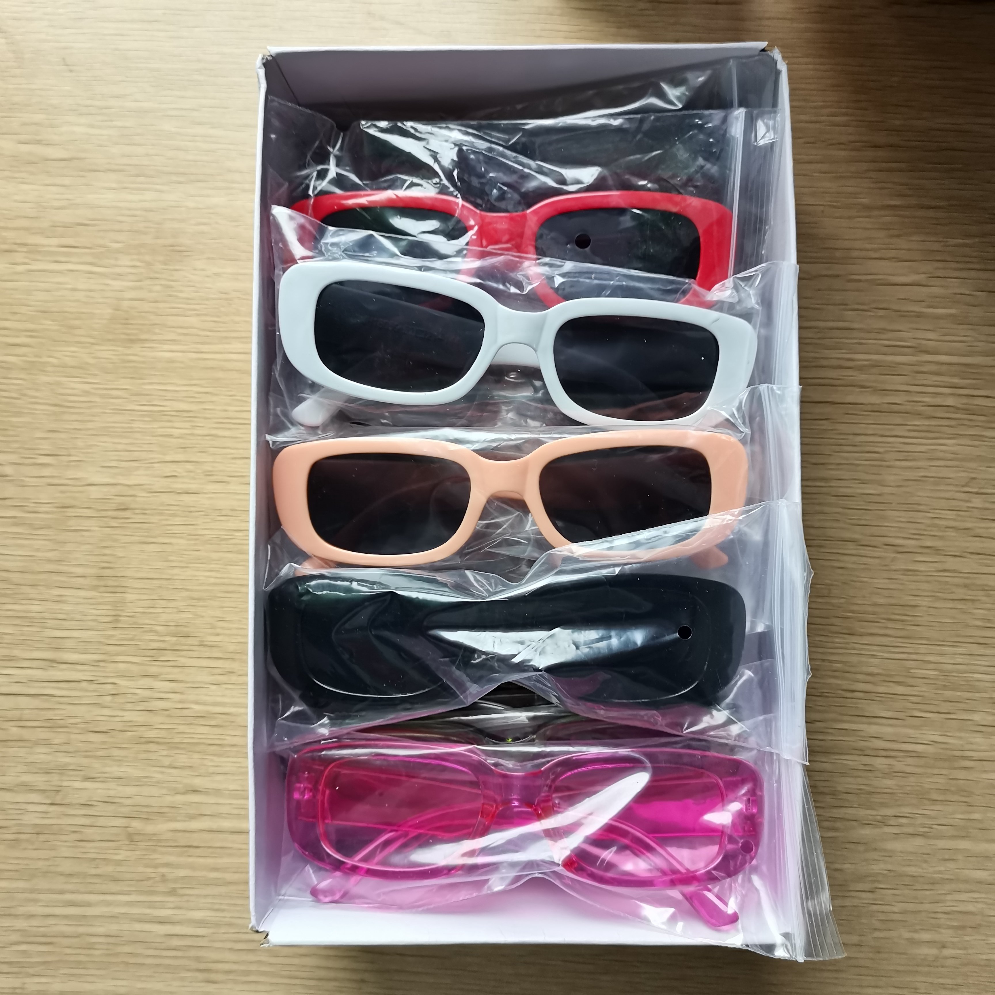 DLL161 Trend Vintage Small Square Sunglasses for Women Men Fashion UV400 Narrow Driving Glasses Retro Rectangle Sunglasses