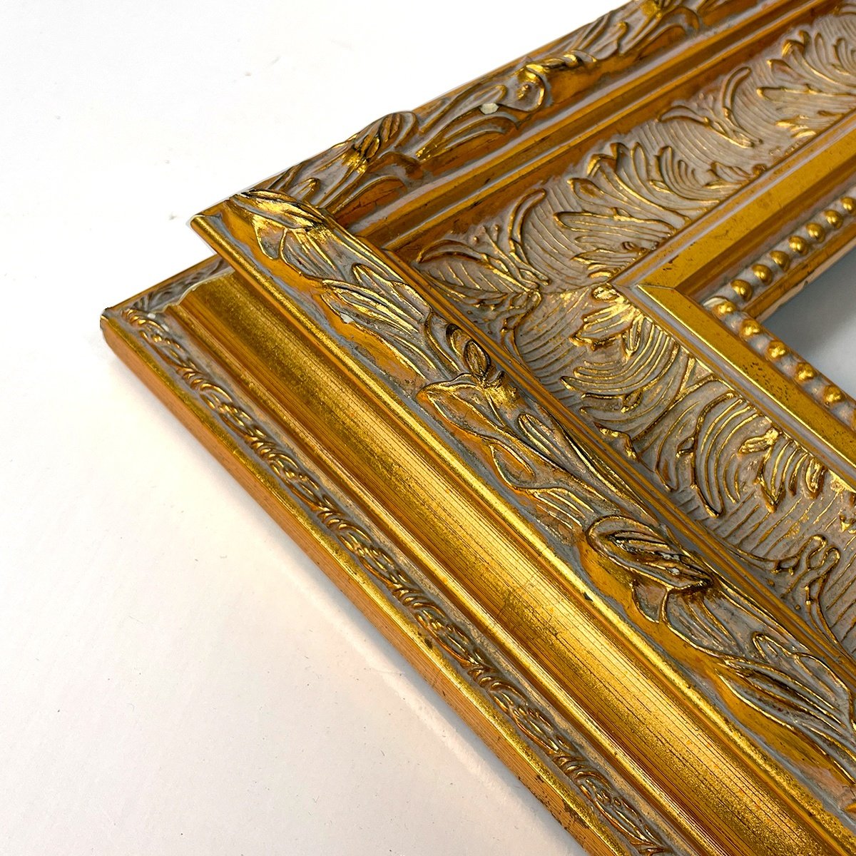 Ornate Wood Oil Painting Photo Frames Handmade Gold Foil Solid Wooden Picture Frame Moulding