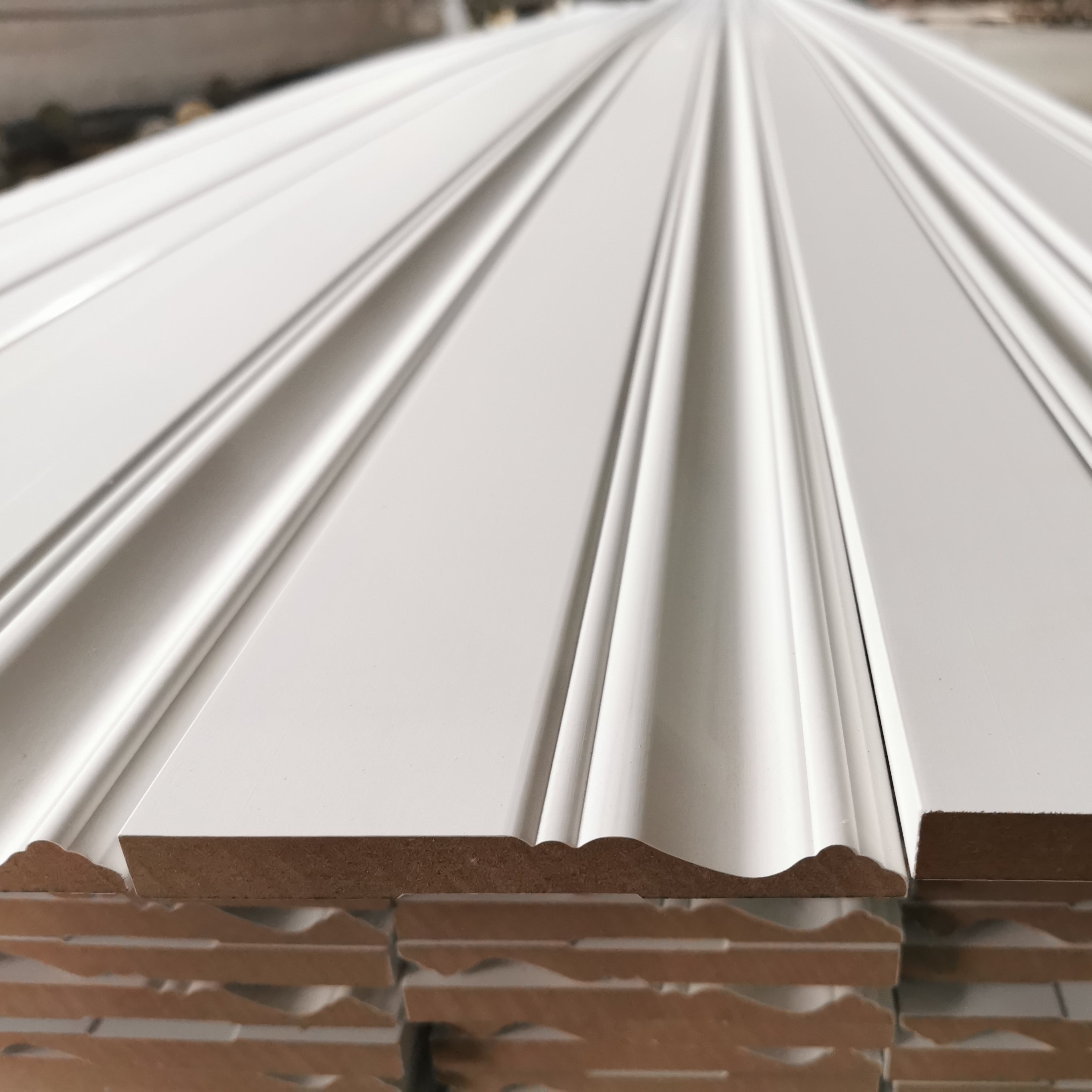 Canada Hot Sale White Primed MDF Trim Colonial Baseboard