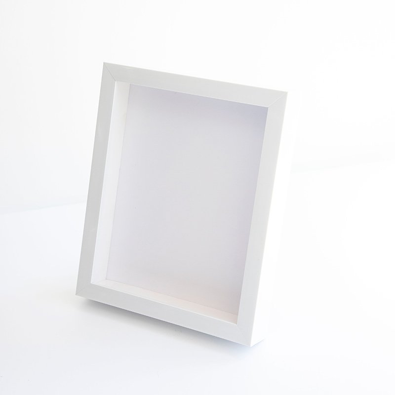The new deep 3D shadow box with a depth of 6 cm, white black and white 4-color plastic photo frame