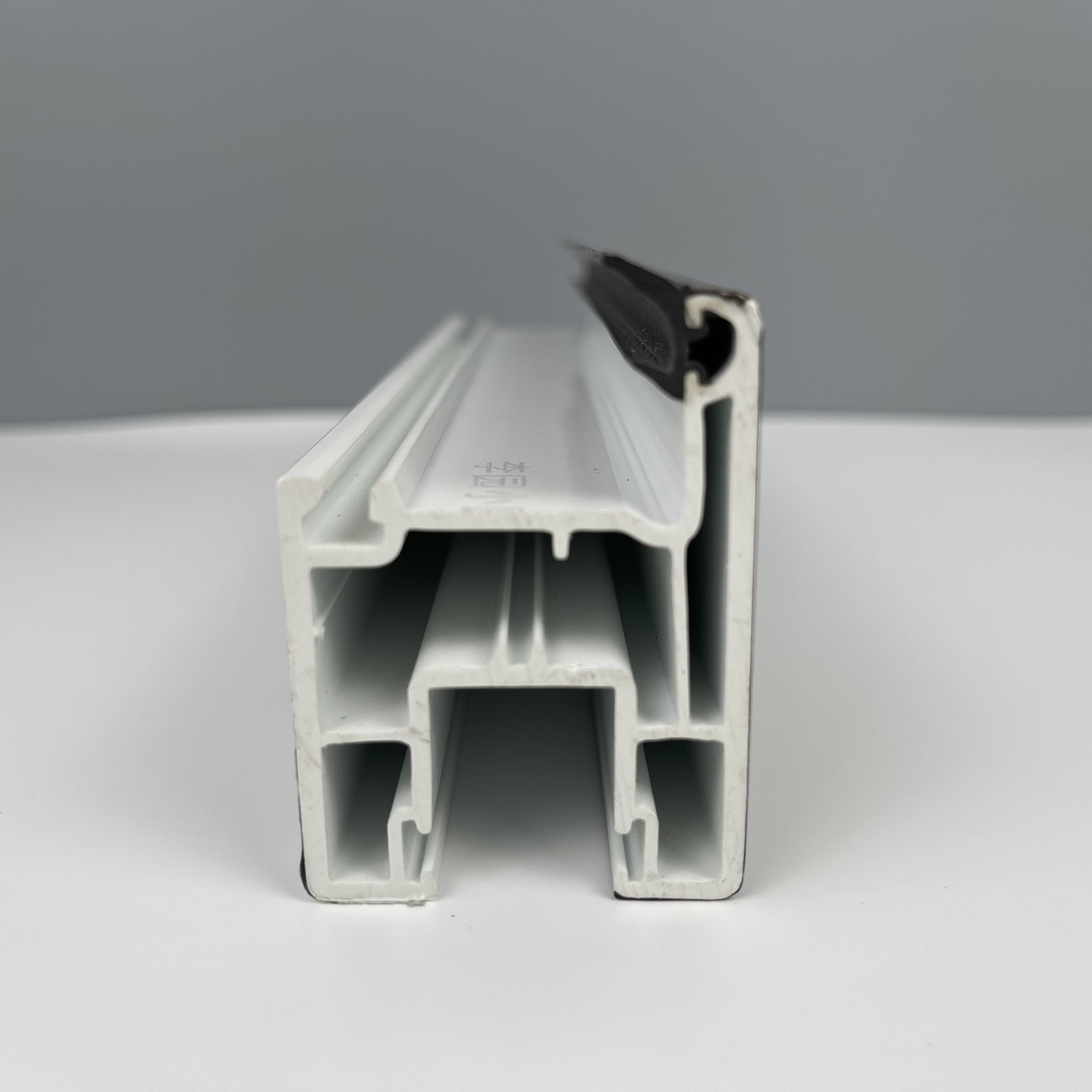High Quality Cheap European Design UPVC Window Frame New Vertical Sliding 99mm 80mm 100mm 90mm Screen Made Building Moulding