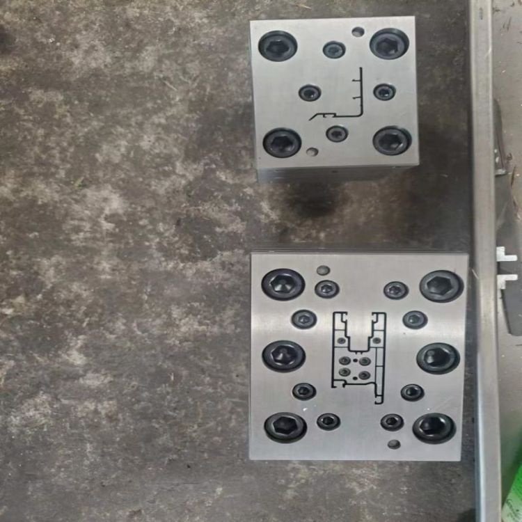 Pvc Cable Trunking Extrusion Mould Die Head Pipe Profile Moulding Machine Moulds Plastic Frame Mold