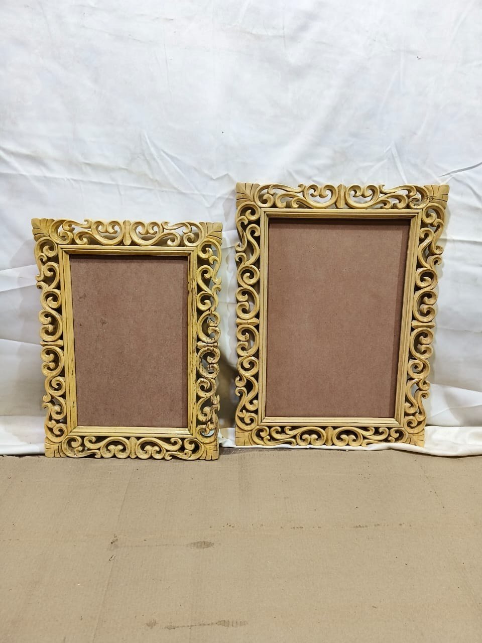 Wood Wall Mirror Frame Moulding Large Wooden family Collage Hot Selling Hand Carved MDF Wood Customized Design For Gifts Use