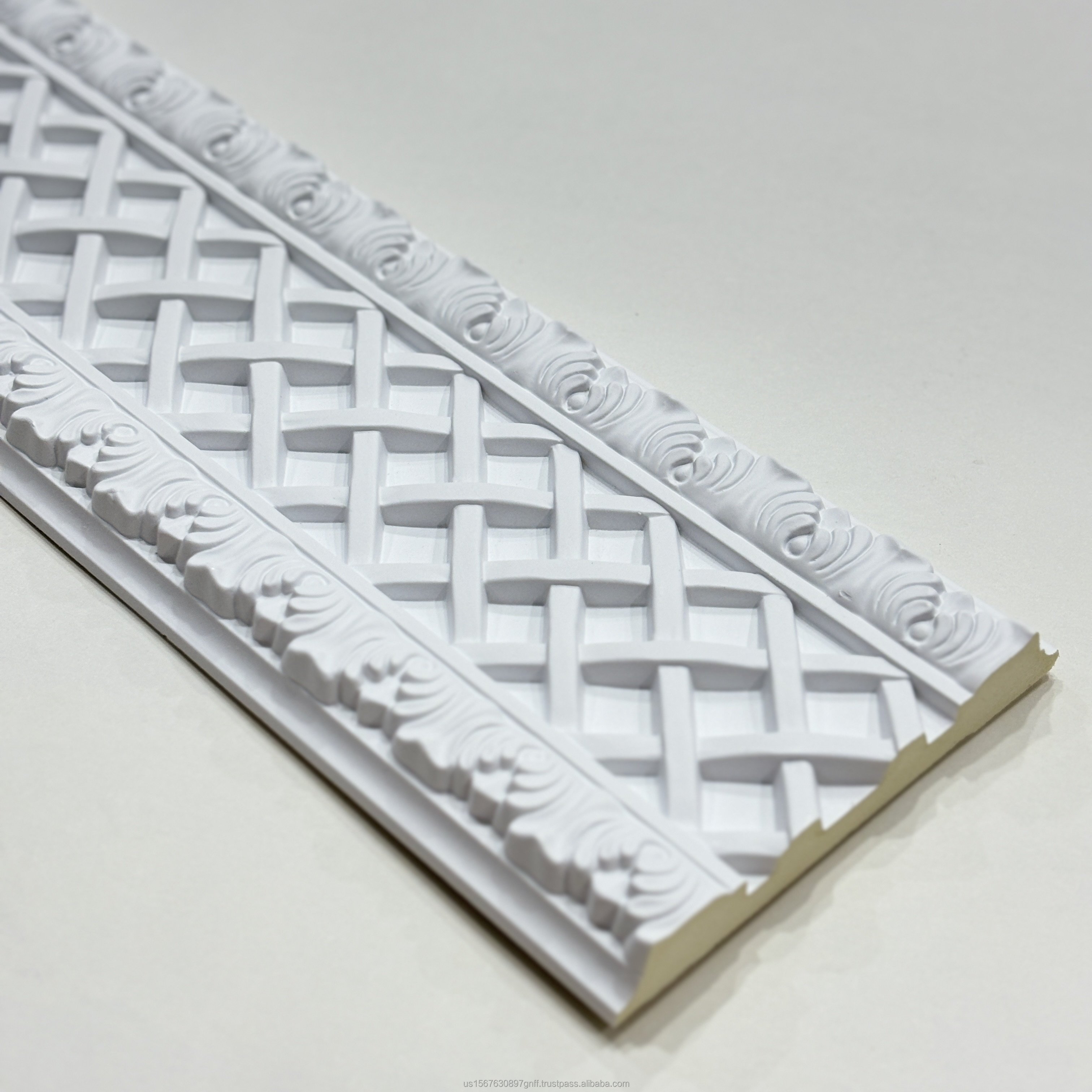 Polyurethane White dado rail wood surface moldings PU moulding 2.4m Ceiling Molding