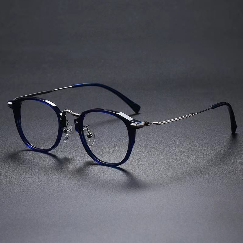 2023 Glasses Frame Oval Small Frame Pure Titanium Glasses Frame Men Retro Transparent Glasses Ultra Light
