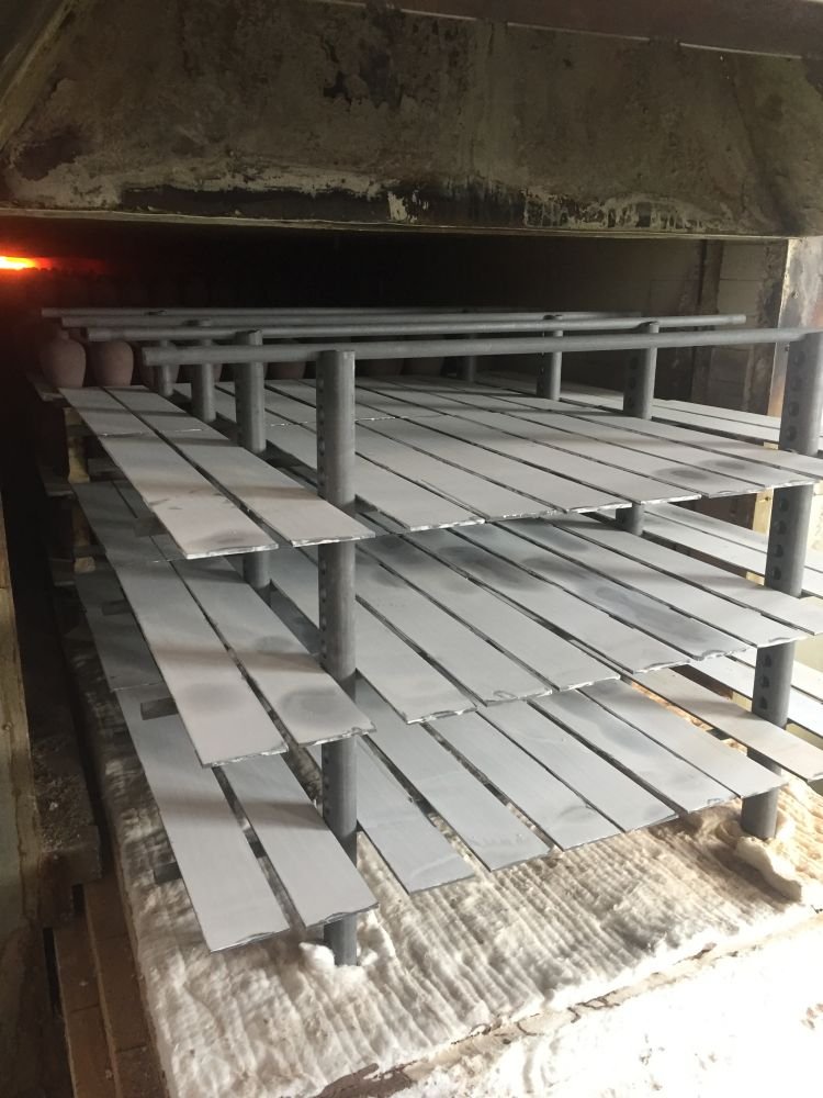 1380℃ Refractory Plate Sic Rbsic Silicon Carbide Frame Energy-Saving Kiln Furniture Plate Silicon Carbide Ceramic Plates
