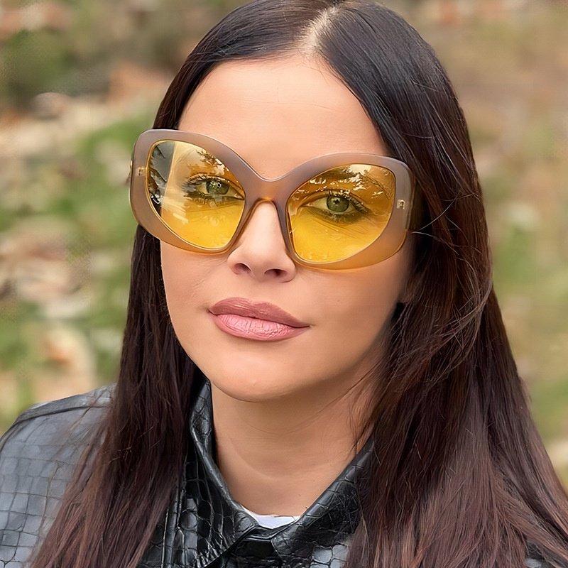 New arrival fashion personalized big yellow frame oversized alien cat eye sunglasses for women