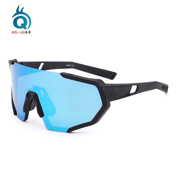 XUNQI Newest polarized sport sun glasses gig frame Polarized lens sports sunglasses custom logo