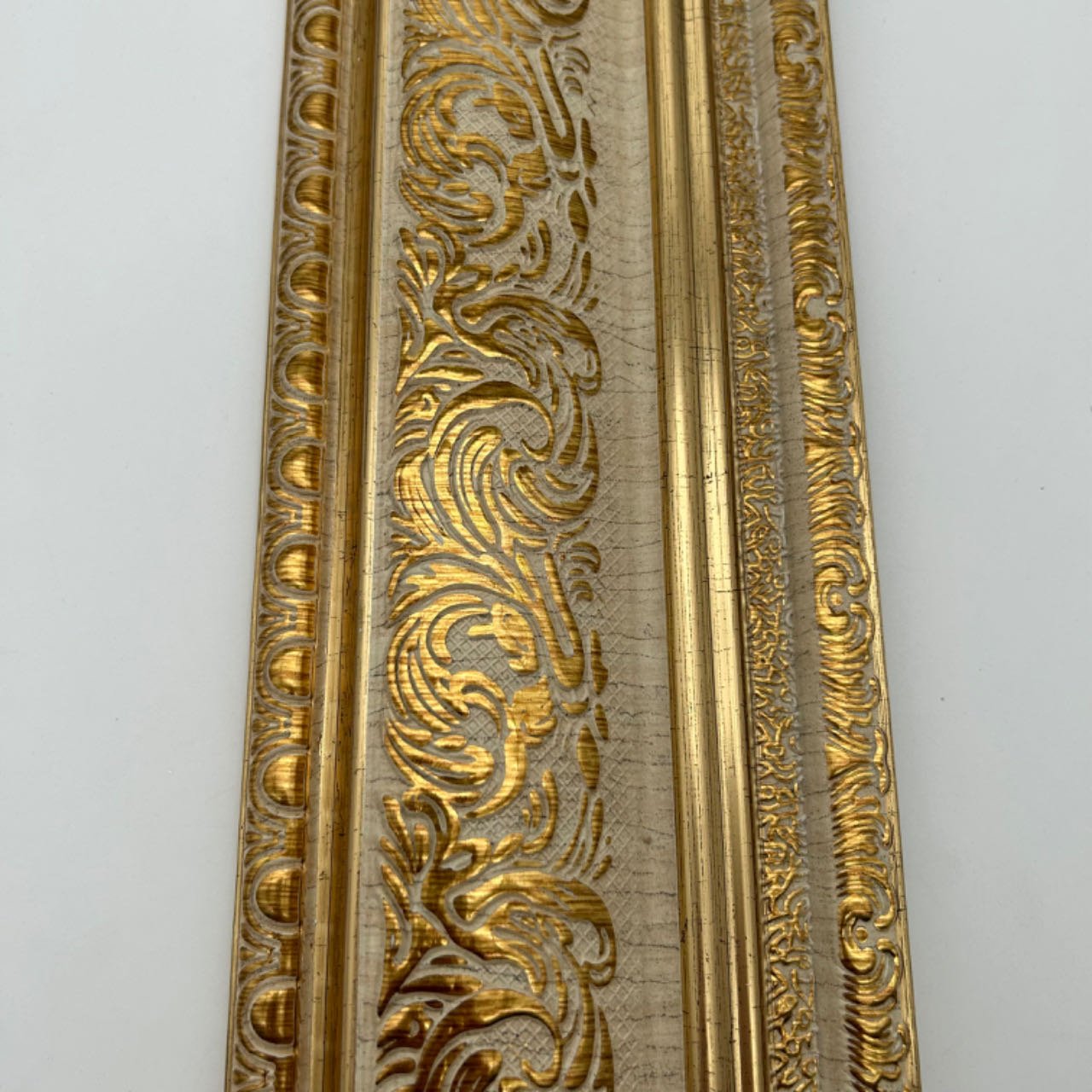 12sm popular frame mouldings for Uzbekistan interior curtain framing