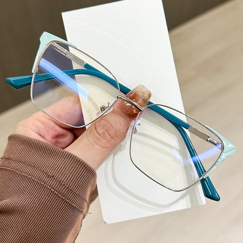 The Latest Prescription G98-011 Alloy +PC Frame Light Frame Full Frame Fashion Cat Eye Anti-blue Dot Sunglasses Unisex Geometric