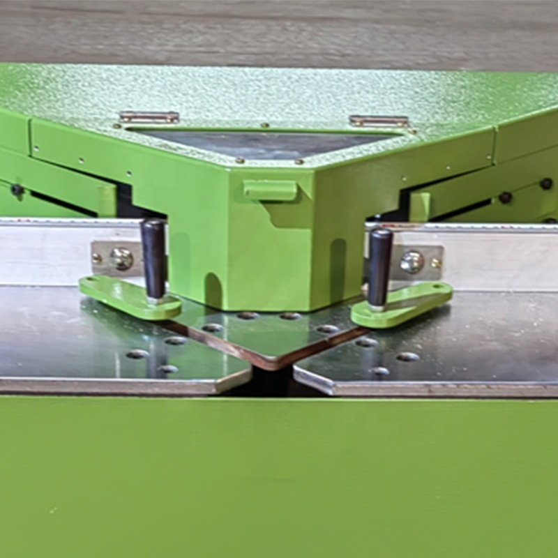 PS frame molding Cut machine 45 degree double saw Wood Aluminum Frame Moulding Pneumatic Cutting Machine