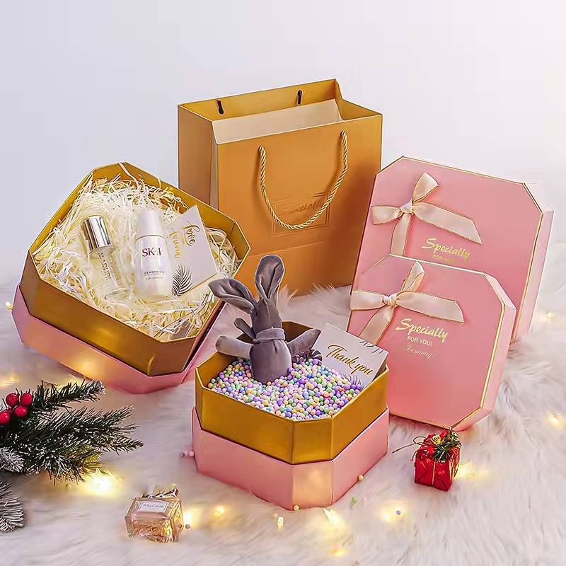 Luxury elegant birthday Valentine's day cardboard paper packaging box for present gifts