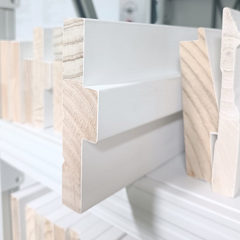 High Quality Wood Door Frame for Interior Decoration in White Primed Trim Surround the Door Wooden Moulding for Door Jamb