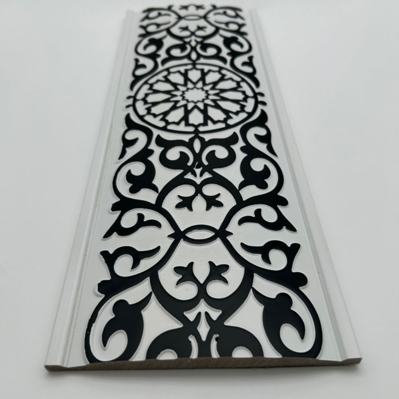15cm sofa and table decorative mouldings profile