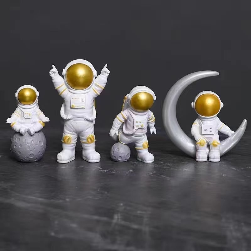 3D Printing Astronaut Small Ornaments Kindergarten Decorations Children Spaceman Birthday Gift Desktop Gift Bedside Ornaments