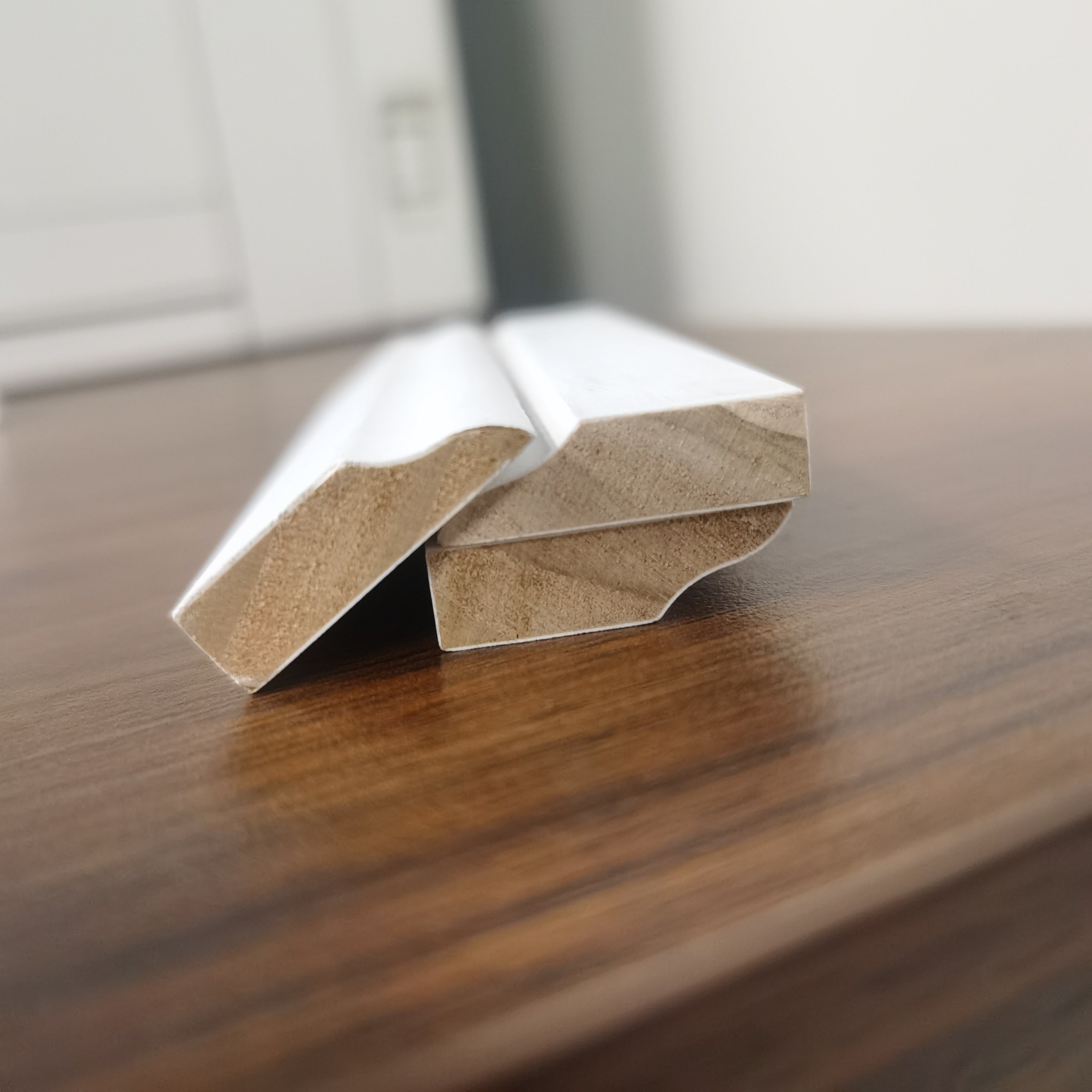 White Paint timber Decorative Wood Trim Frame Moulding Wooden Door stop line
