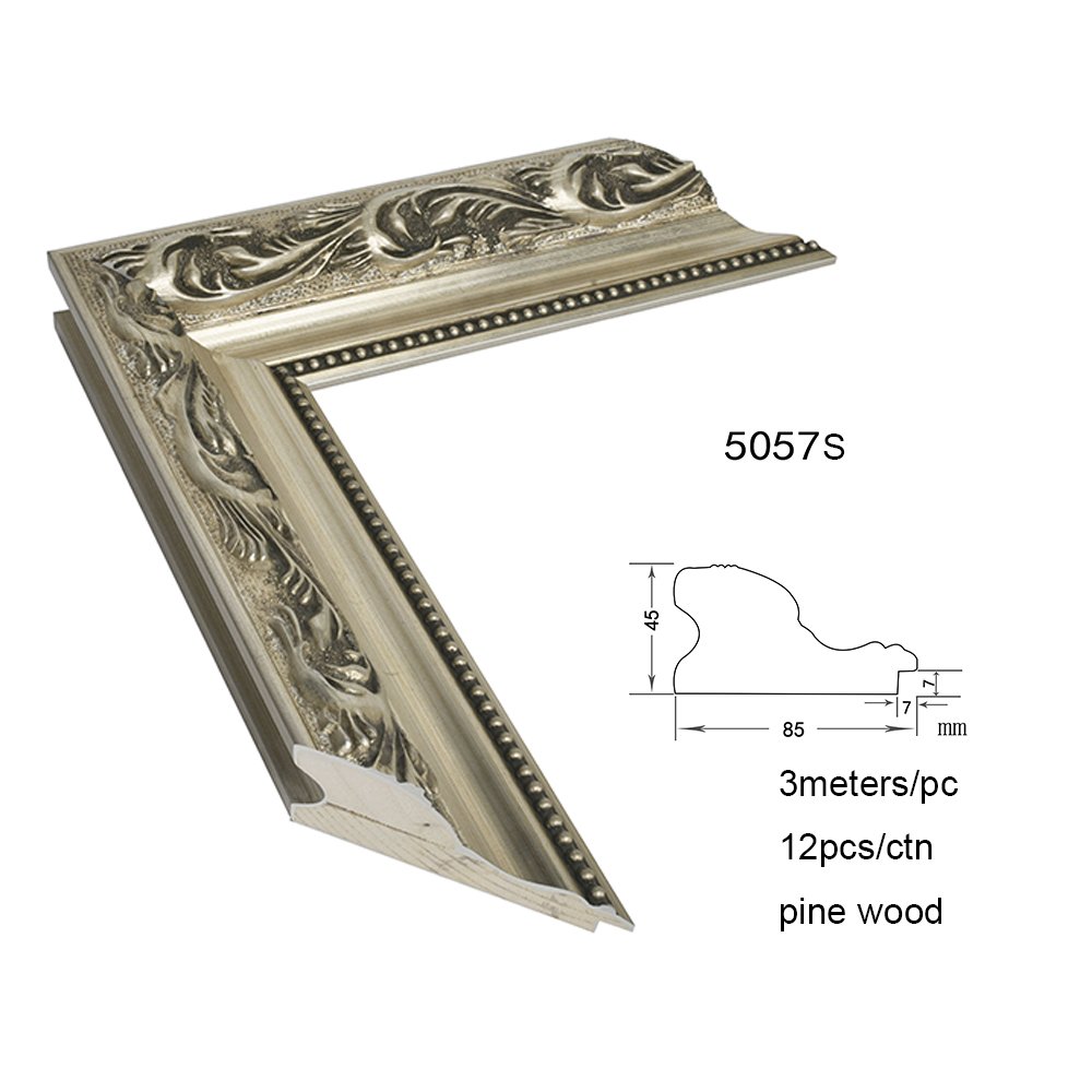 High Quality Custom Made Wood Old Fashion Vintage Royal Gold Foil Painting Frame Moulding