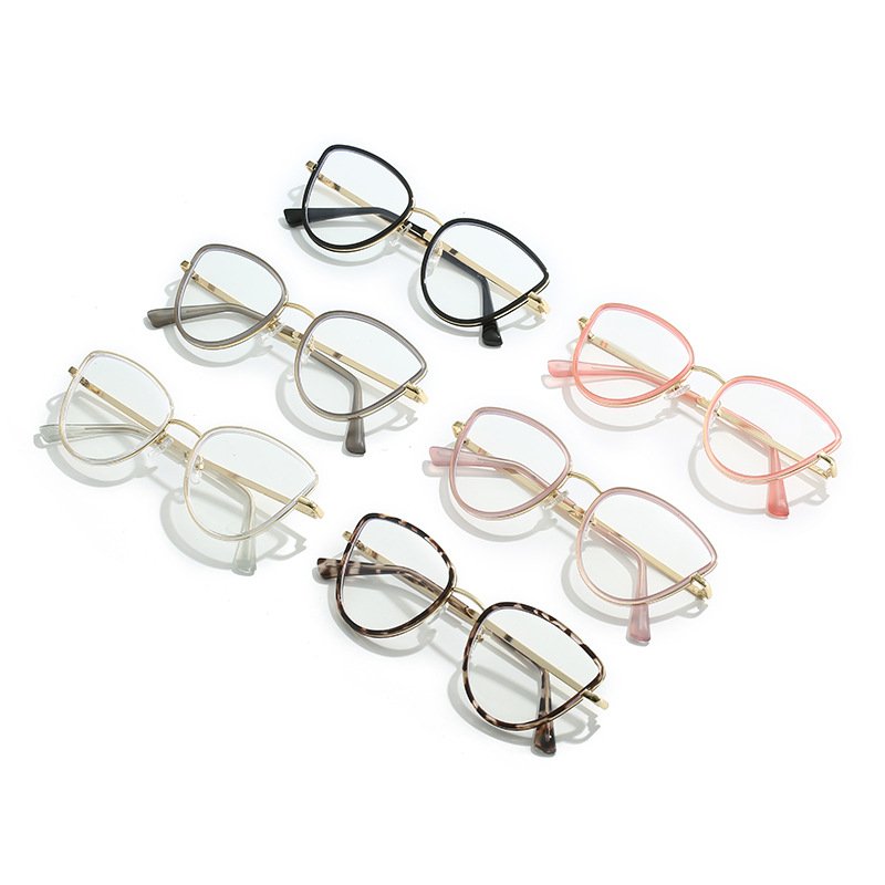 New Fashion Anti Blue Glasses Women Vintage Irregu Best Metal Eyeglasses Frames Fashion Cat Eye Designer Eyeglasses