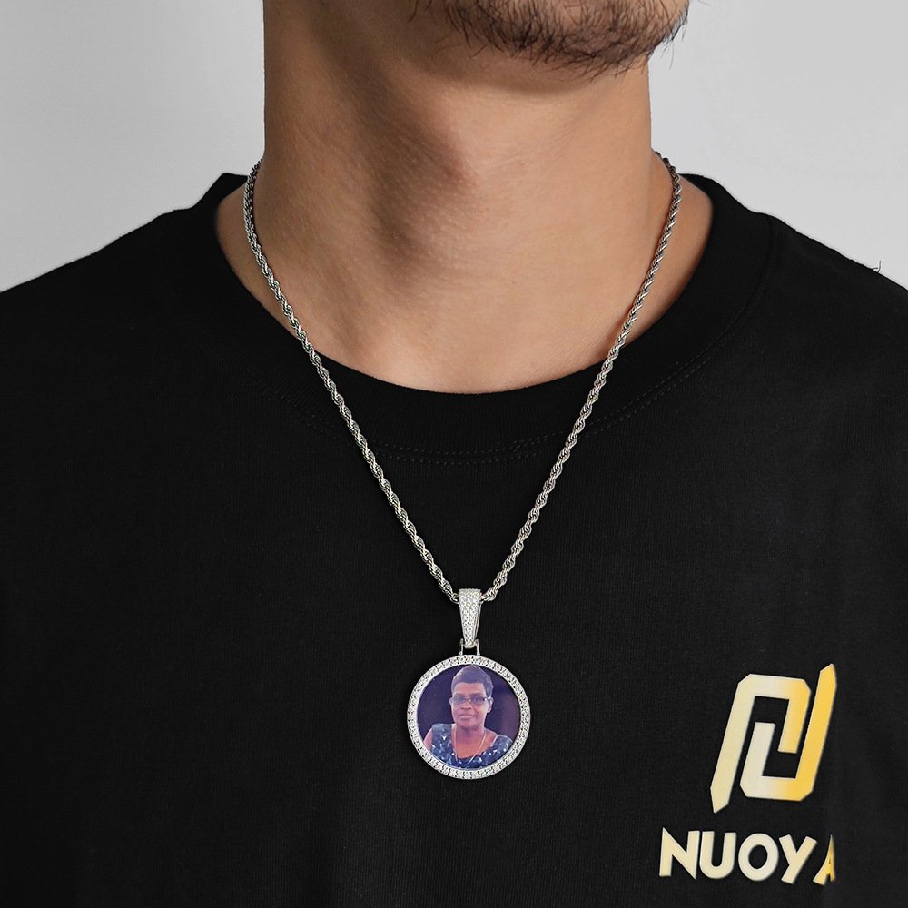 Customized moissanite Silver photo frame men's pendant necklace hip hop jewelry rock hip hop jewelry men