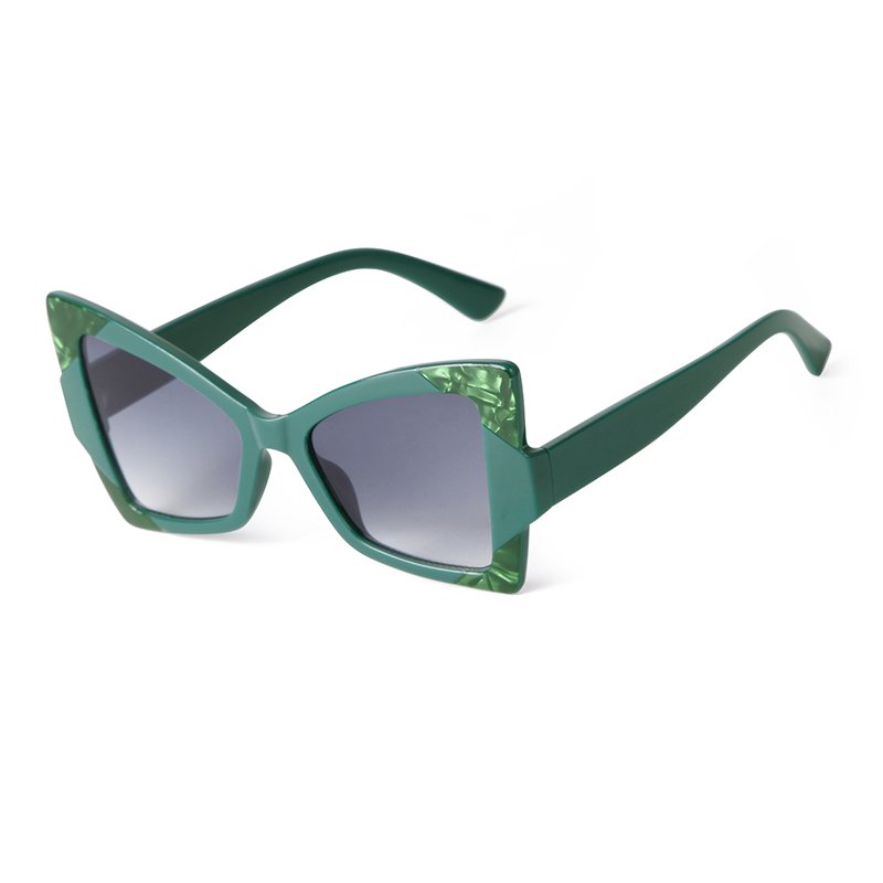 Wholesale Ladies cat eye luxury Sunglasses personality Irregular butterfly shaped Eyewear Party decoration Glasses